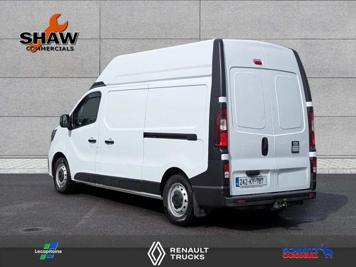 242 Renault Trafic High Roof - Image 3