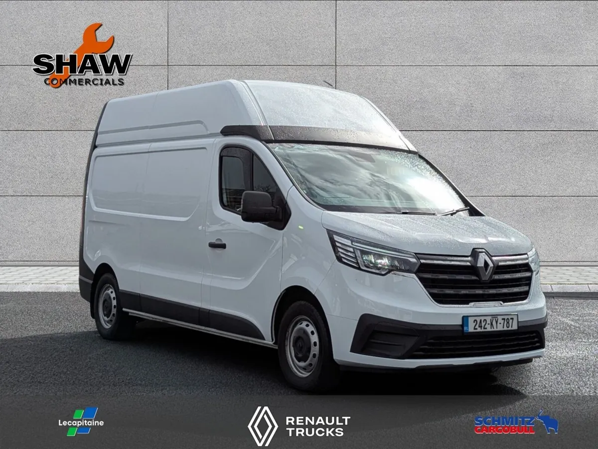 242 Renault Trafic High Roof - Image 2