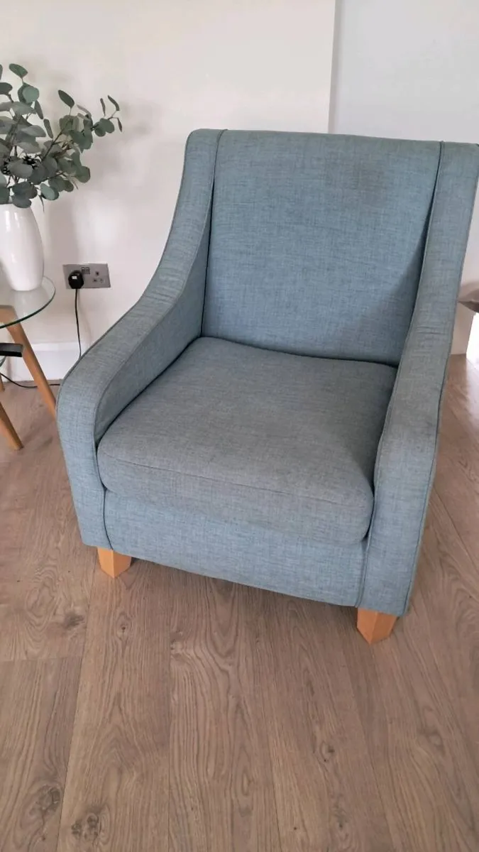 Armchair - Image 2