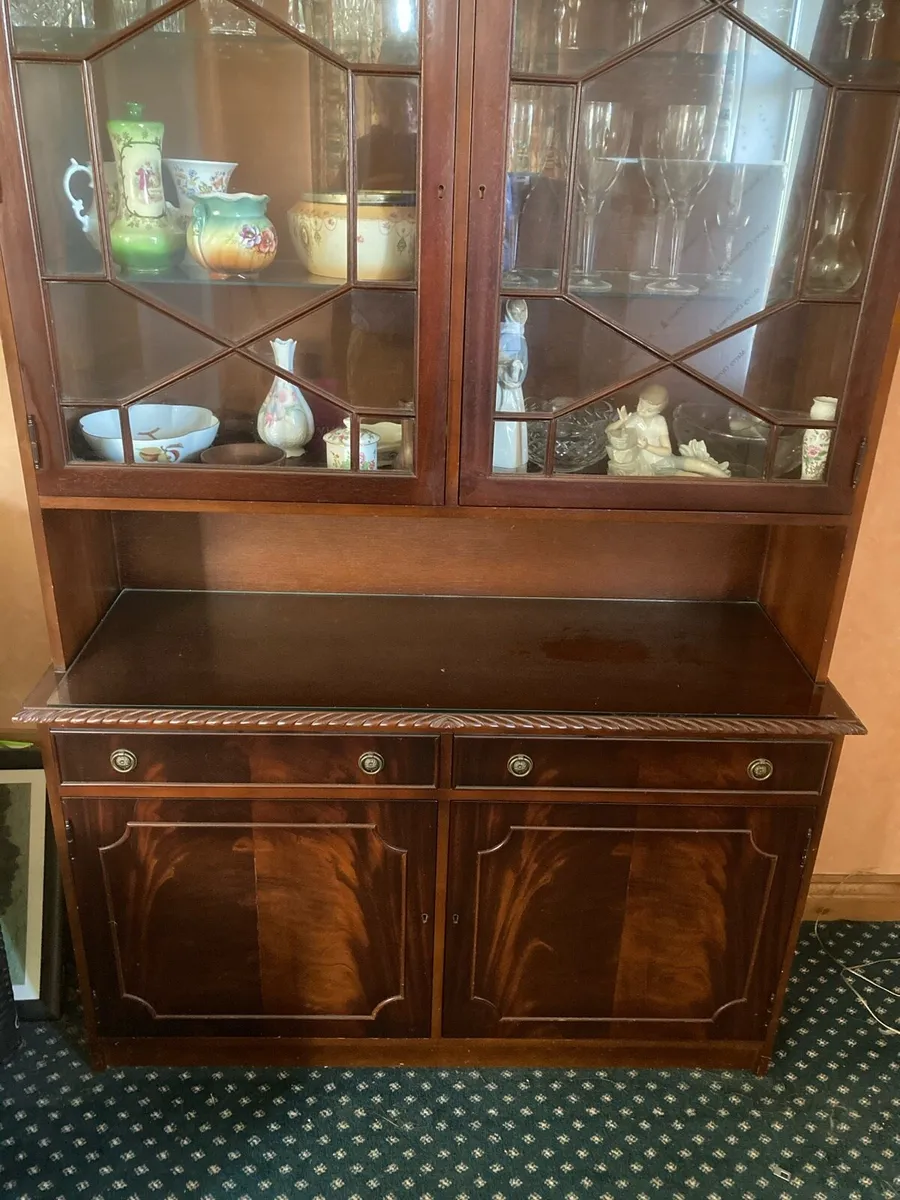 Display Cabinet - Image 2