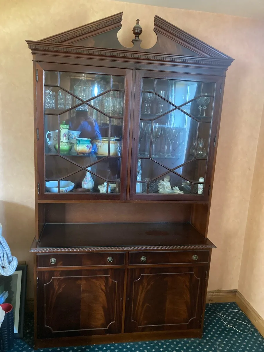 Display Cabinet - Image 3