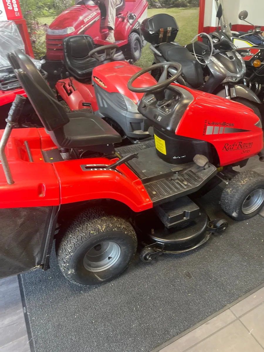Lawnmowers - Image 2