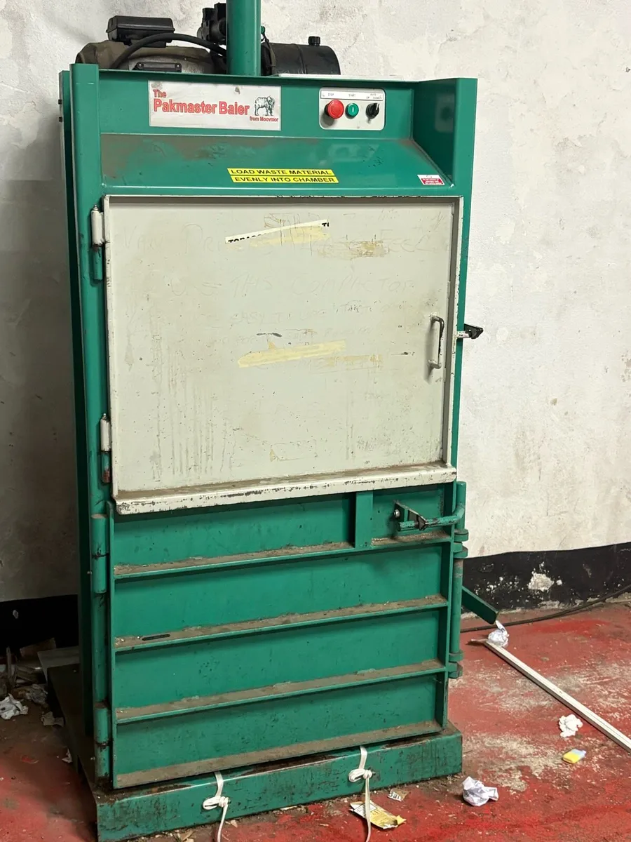 Compact cardboard bailer - Image 4