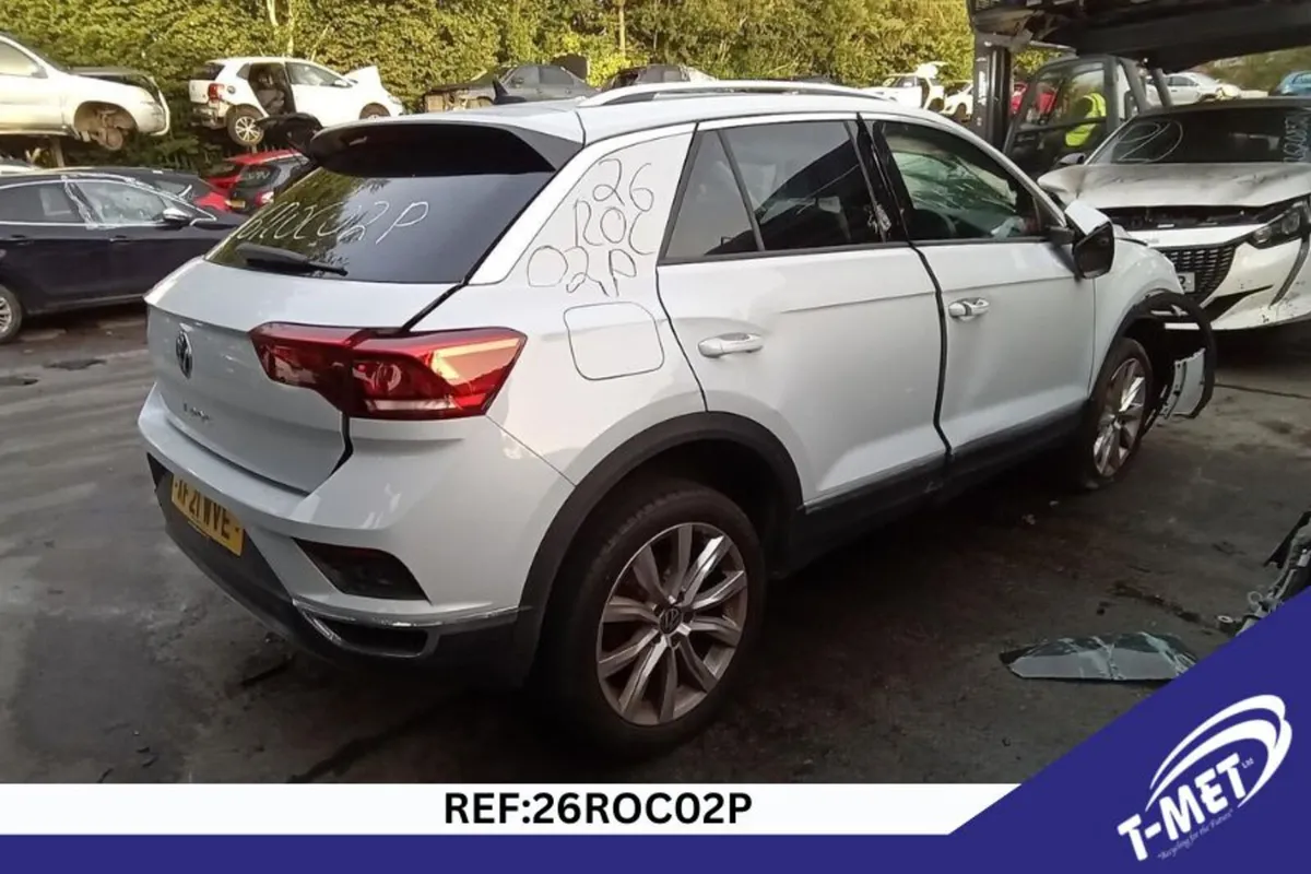 2021 VOLKSWAGEN T-ROC BREAKING FOR PARTS - Image 1