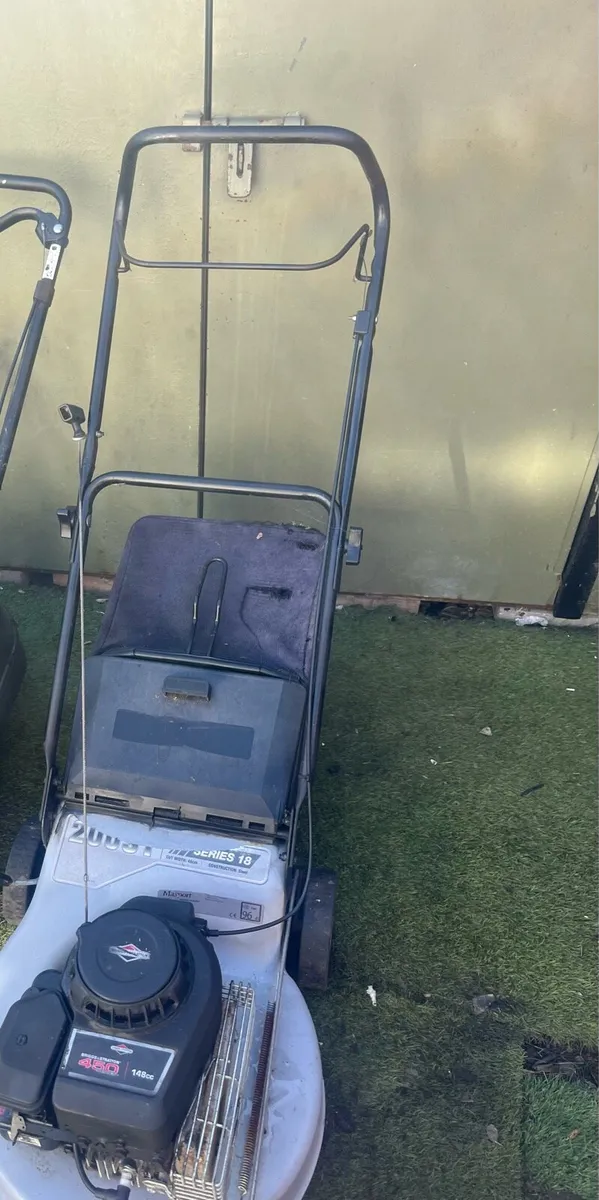 Lawnmower - Image 3