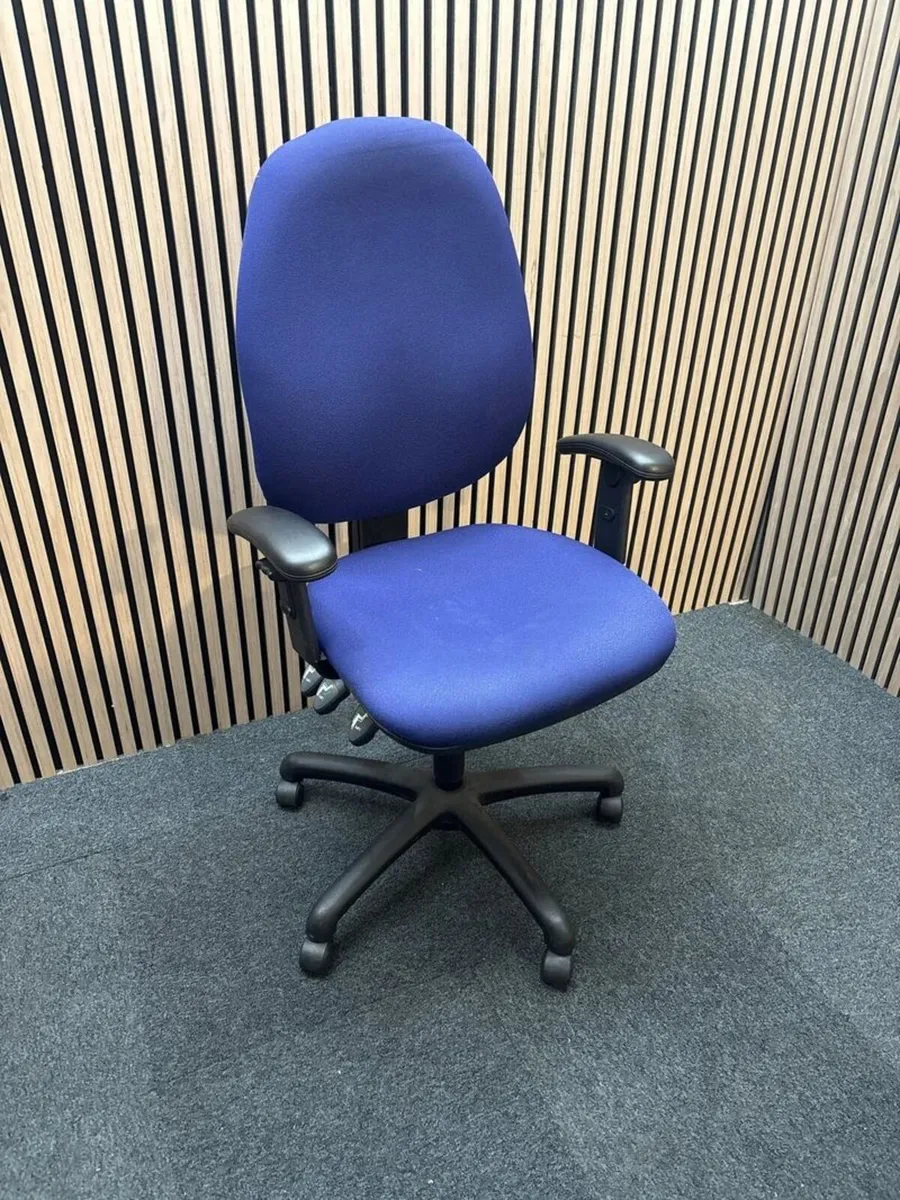 QUALITY SWIVEL CHAIRS @ CJM FURNITURE 12.10.26 - Image 1