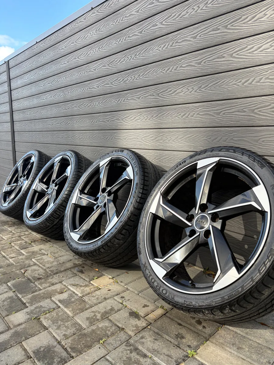 19” AUDI TTRS TWISTS ALLOY WHEELS & TYRES - Image 1