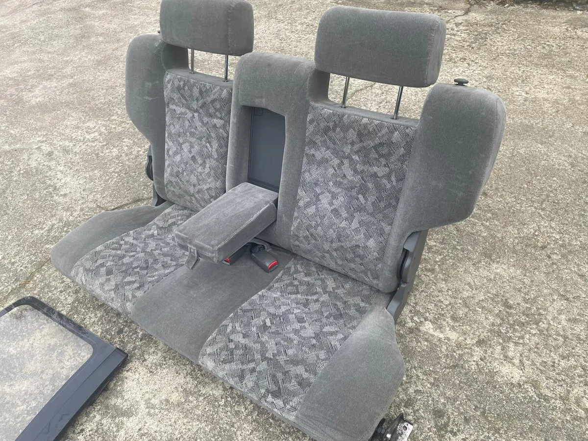 Isuzu trooper rear seats - Image 3