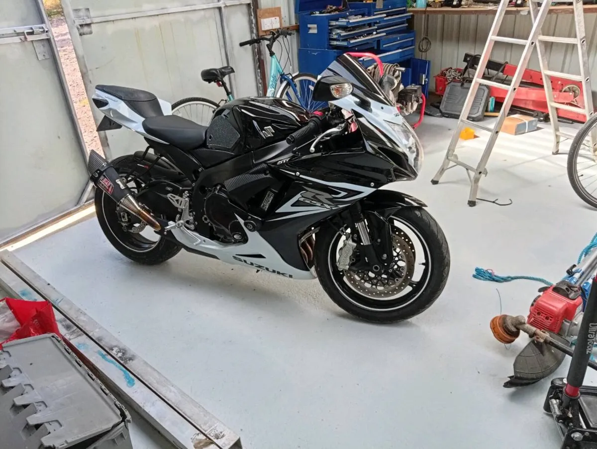Gsxr 600 - Image 2