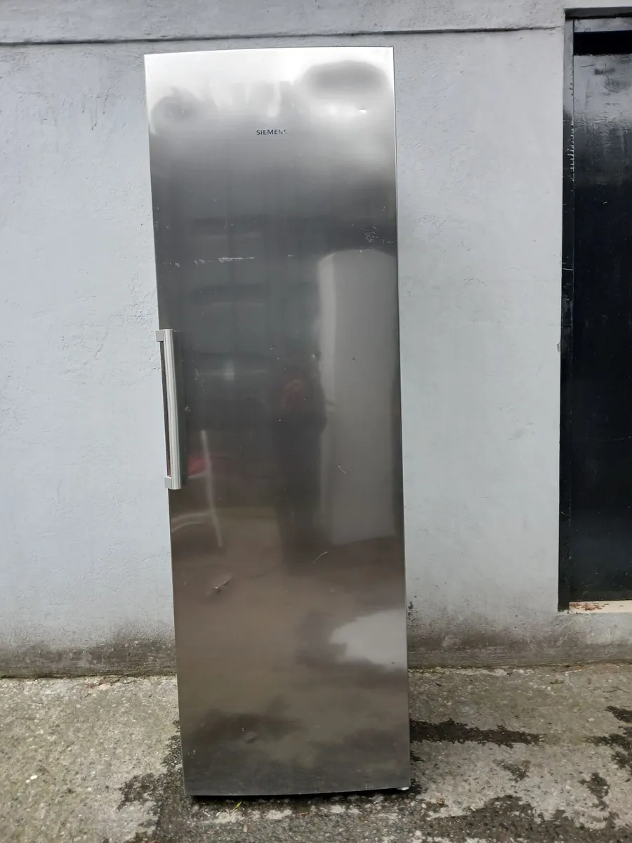 EX DISPLAY LARDER FREEZER - Image 3