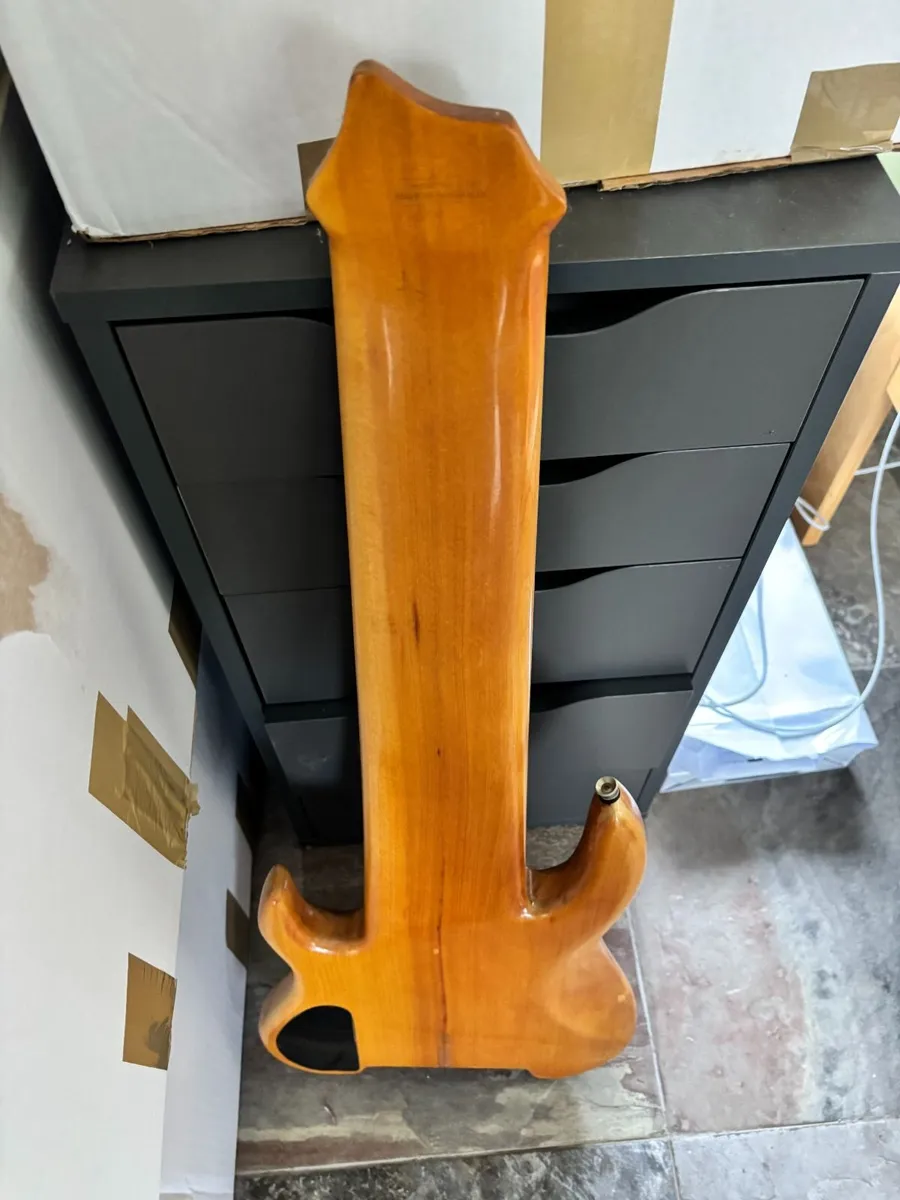 Double Guitar Model SRB640 handmade by BOX - Image 3