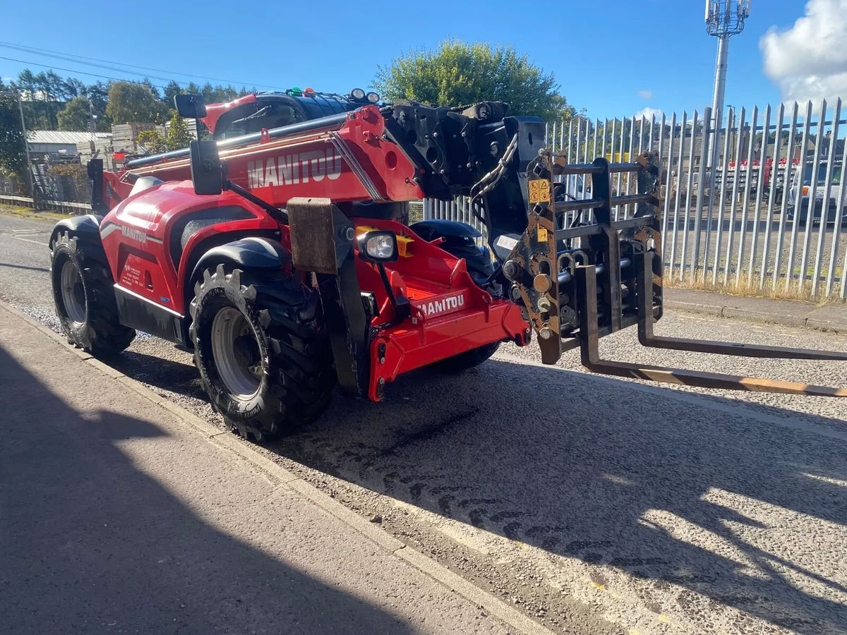 2022 Manitou MT 1840 Comfort 2633HRS - Image 2