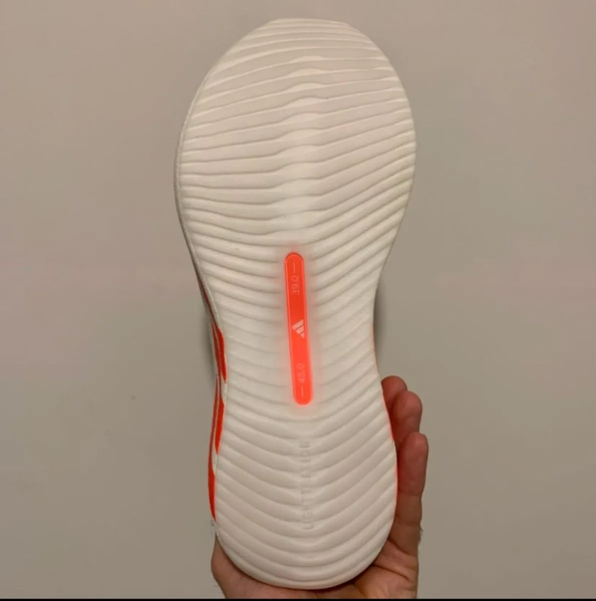 Brand New: Adidas Hyperboost Edge Runners UK 6 - Image 2