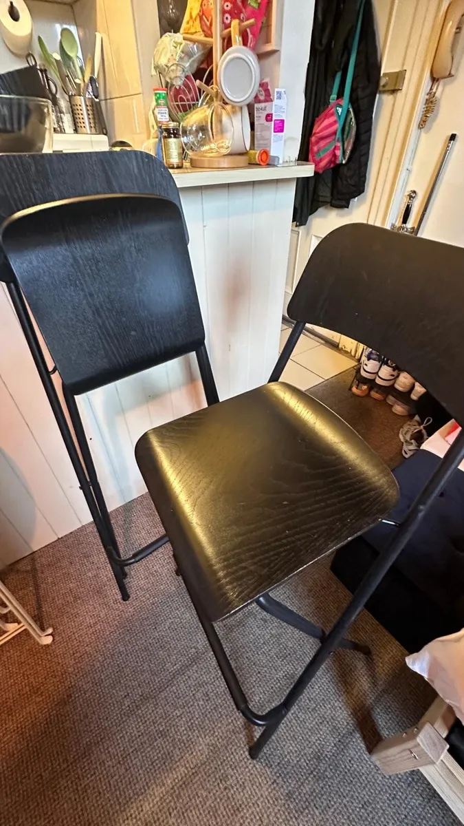 Bar chair