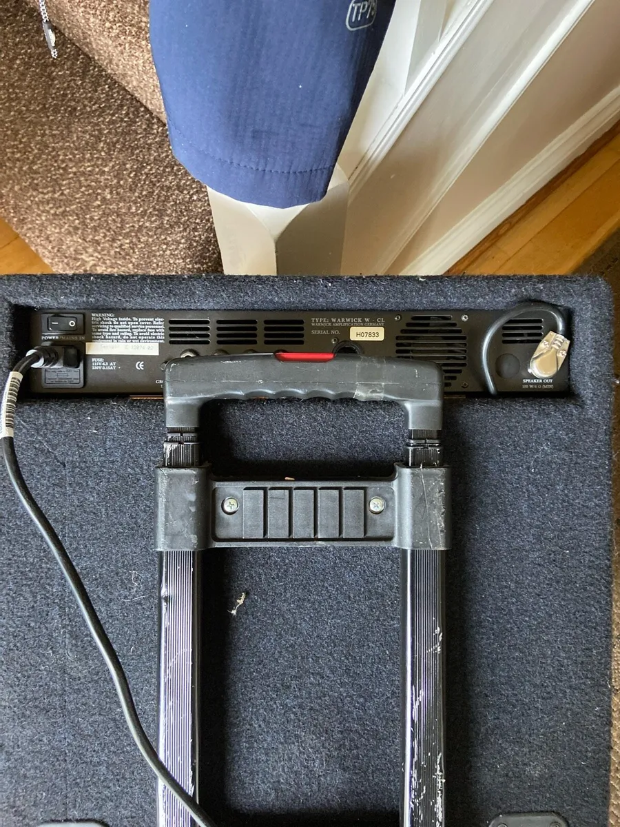 Warwick. W. CL.  Amp - Image 3