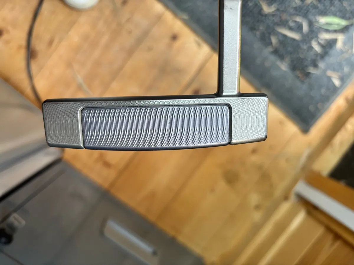 Scotty Cameron Select Fastback 2 - Image 3