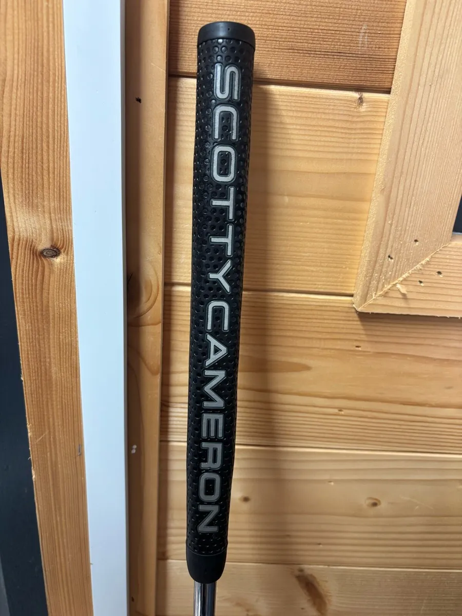 Scotty Cameron Select Fastback 2 - Image 4