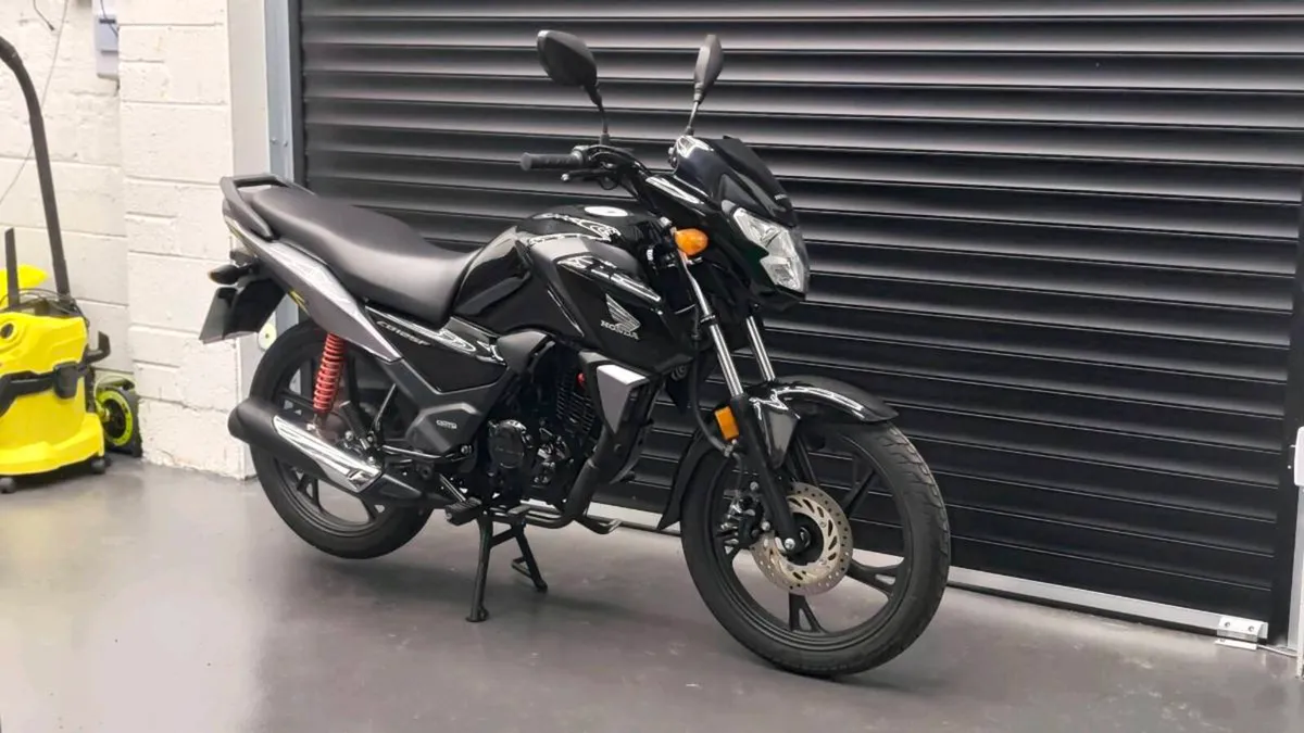 Honda CB125F - Image 1