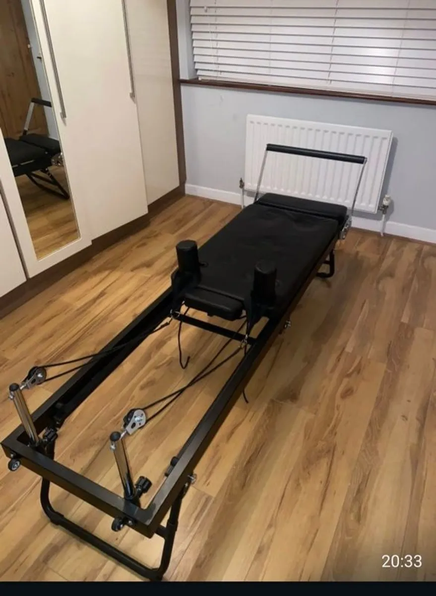 Reformer Pilates Machine - Image 1
