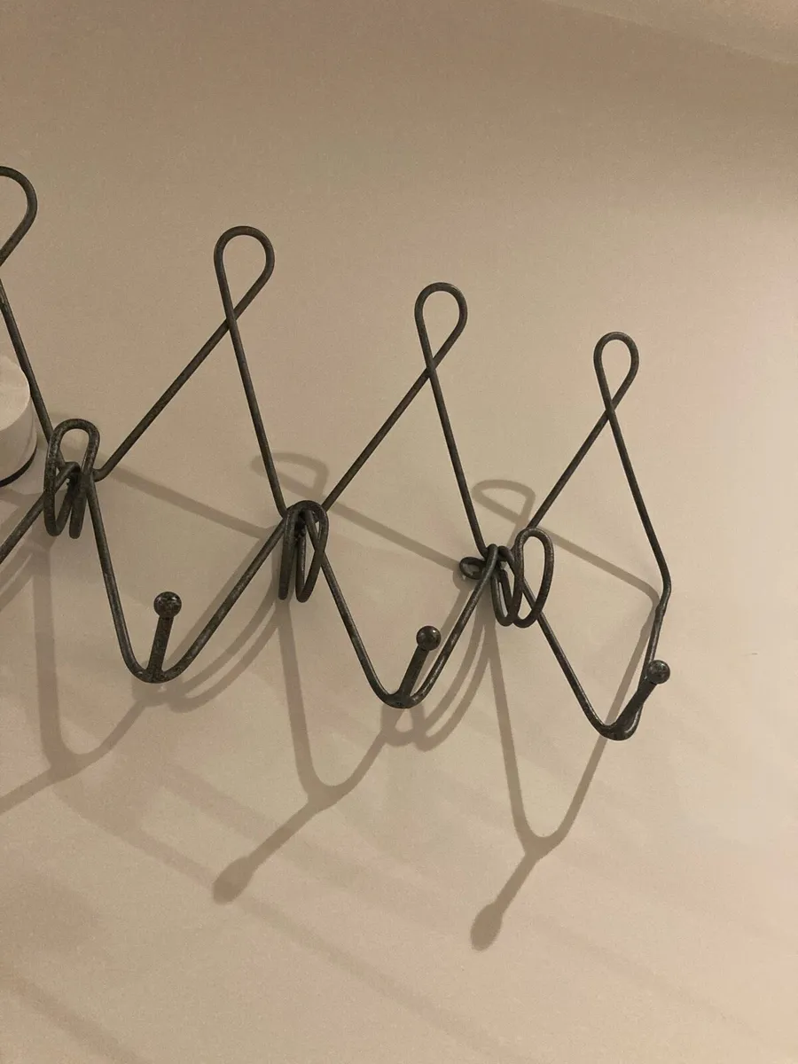 Metal coat rack - Image 3