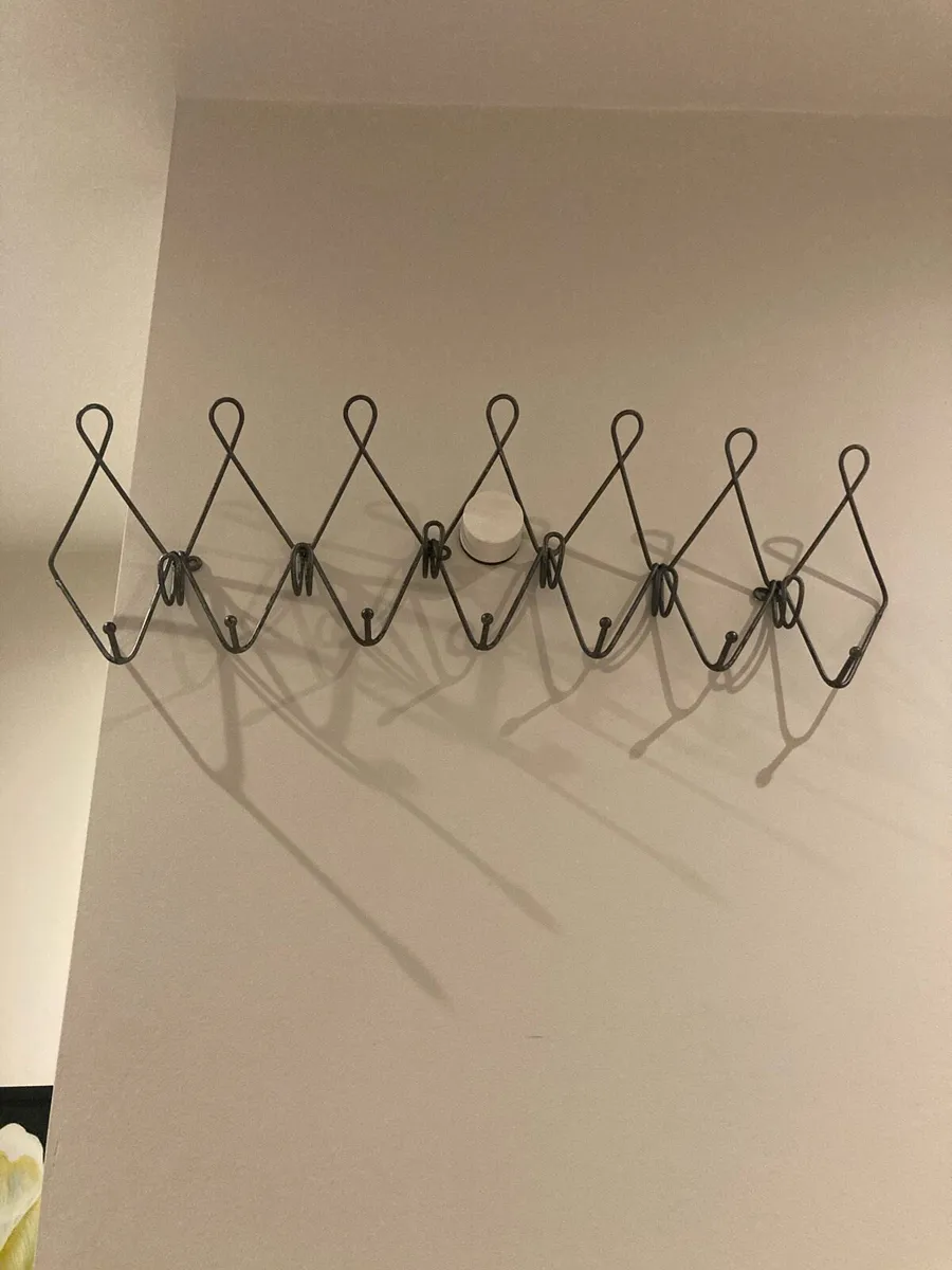 Metal coat rack - Image 1