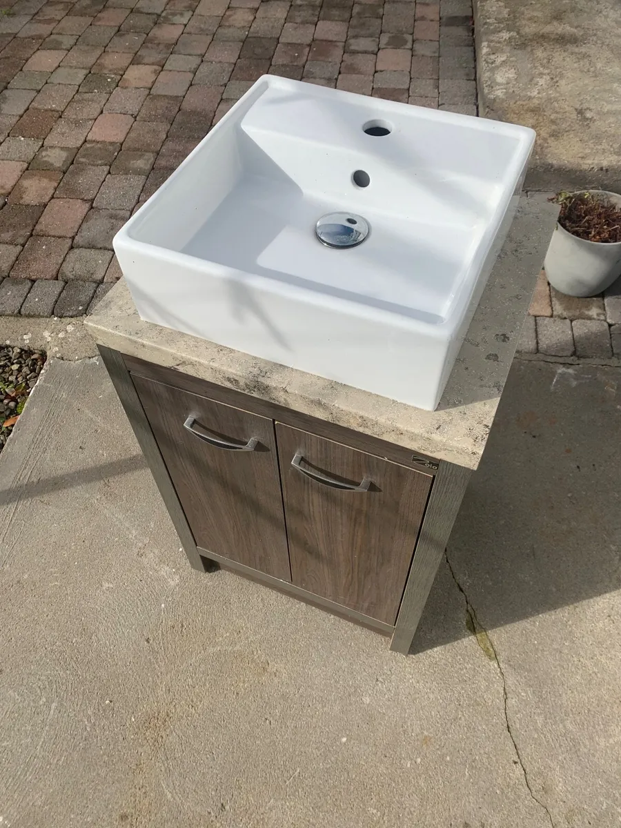 Bathroom vanity unit - Image 4