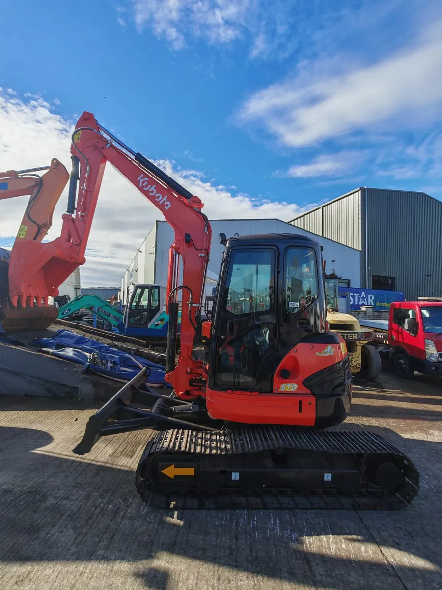For Sale: Kubota U55-4 Excavator - Image 4