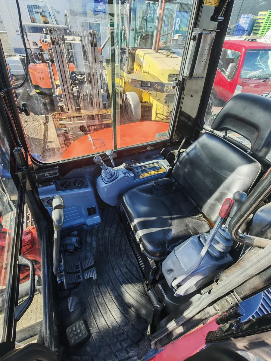For Sale: Kubota U55-4 Excavator - Image 3