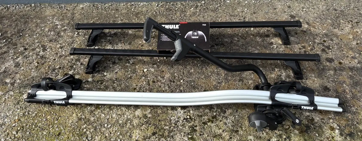 Thule bike rack and steel roof bars - Image 2
