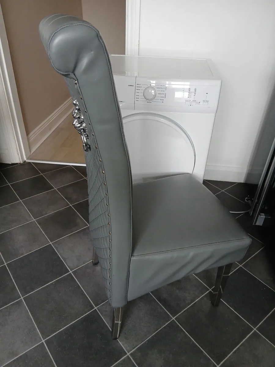 6 grey leather kitchen chairs - Image 1