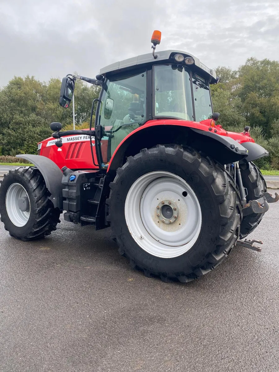 Massey Ferguson 7720S - Image 2