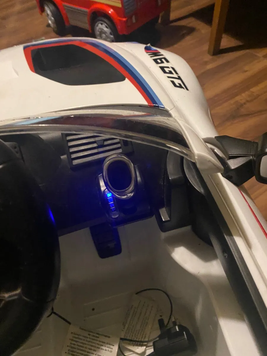 Kids electric car - Image 3