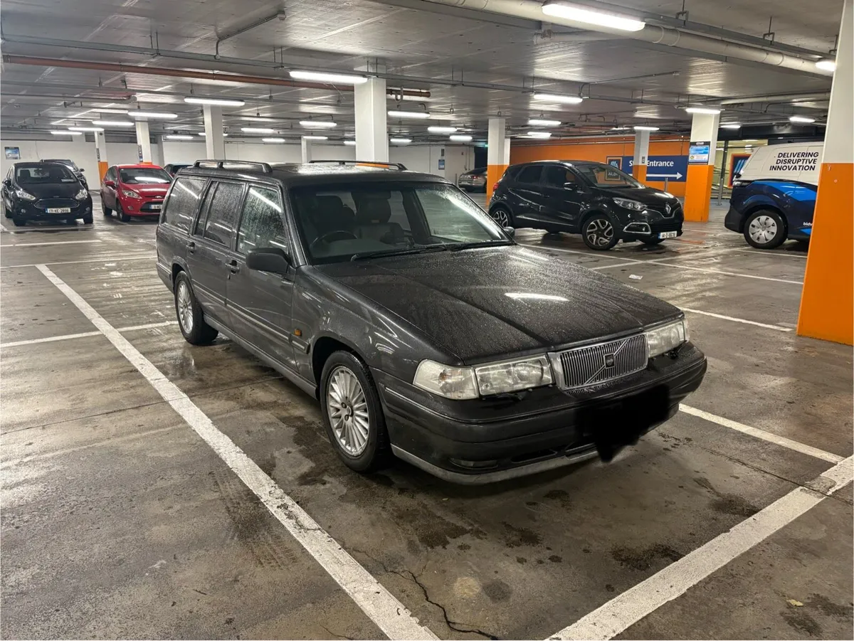 Volvo 960 - Image 2
