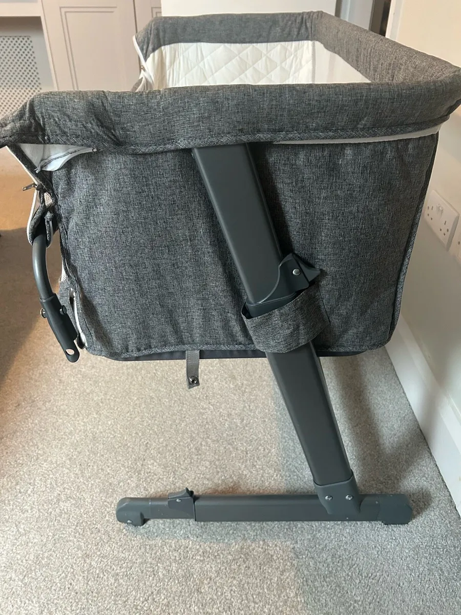 Baby co sleeper - Image 3