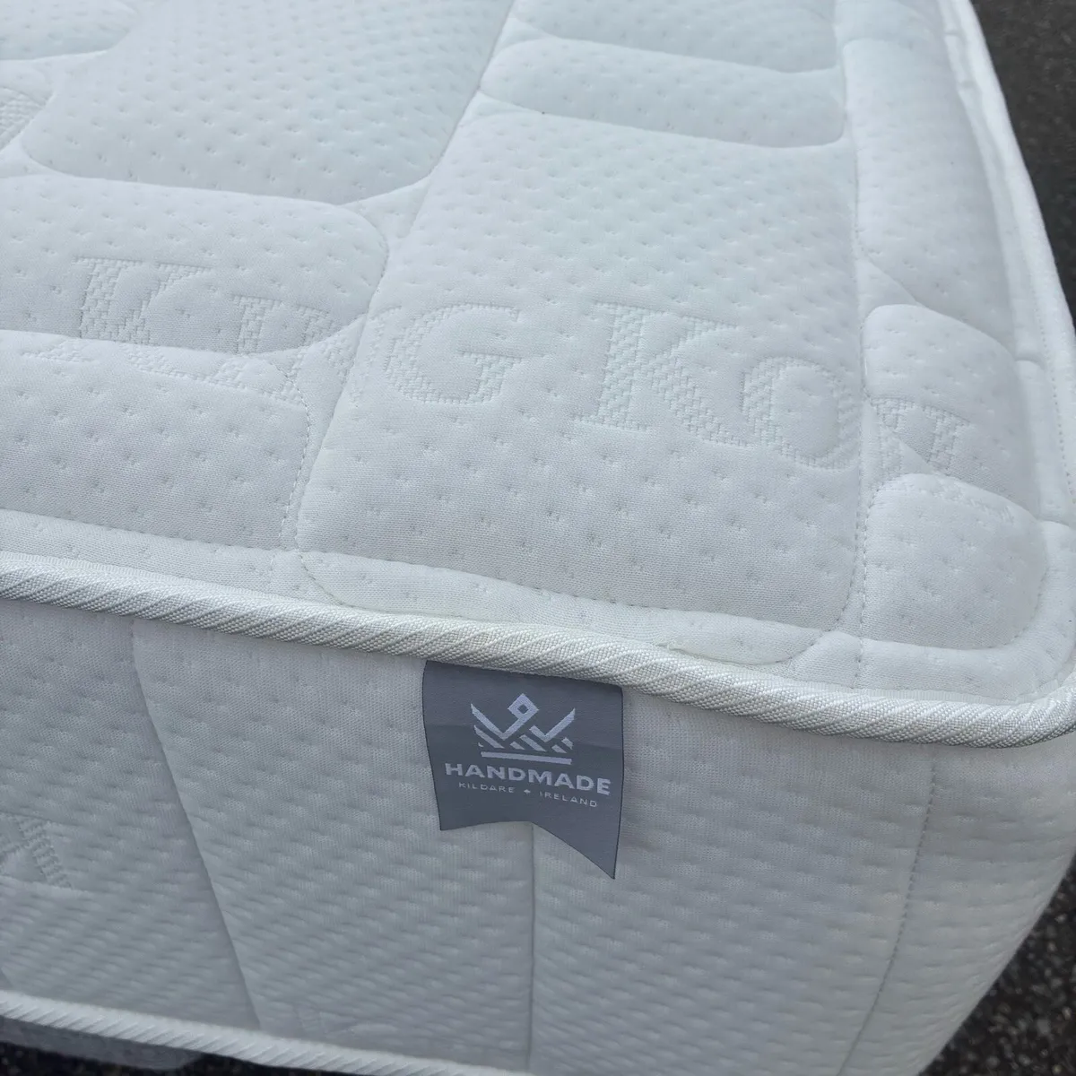 Kaymed 5ft King Koil 11” Mattress - Image 3