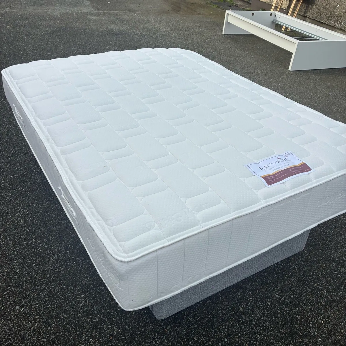Kaymed 5ft King Koil 11” Mattress - Image 4
