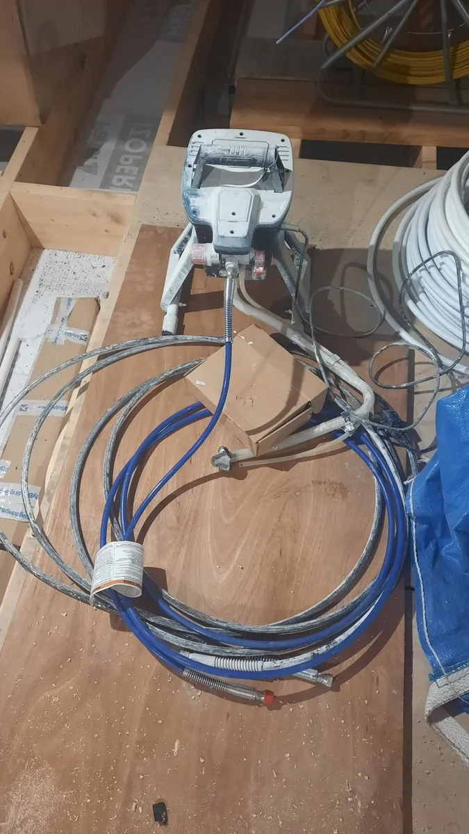 Paint spray gun - Image 4