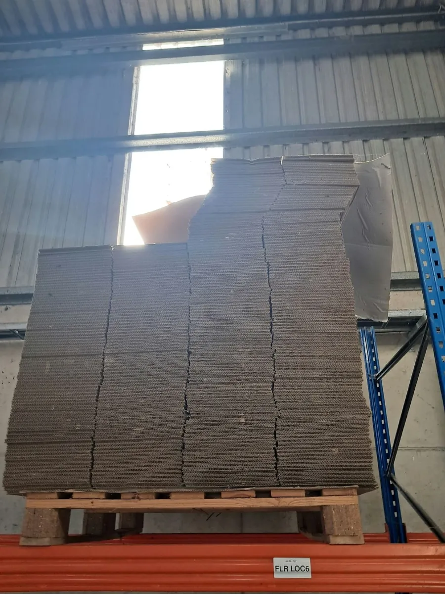 Large quantity of corrugated cardboard 30x30 Boxes - Image 2