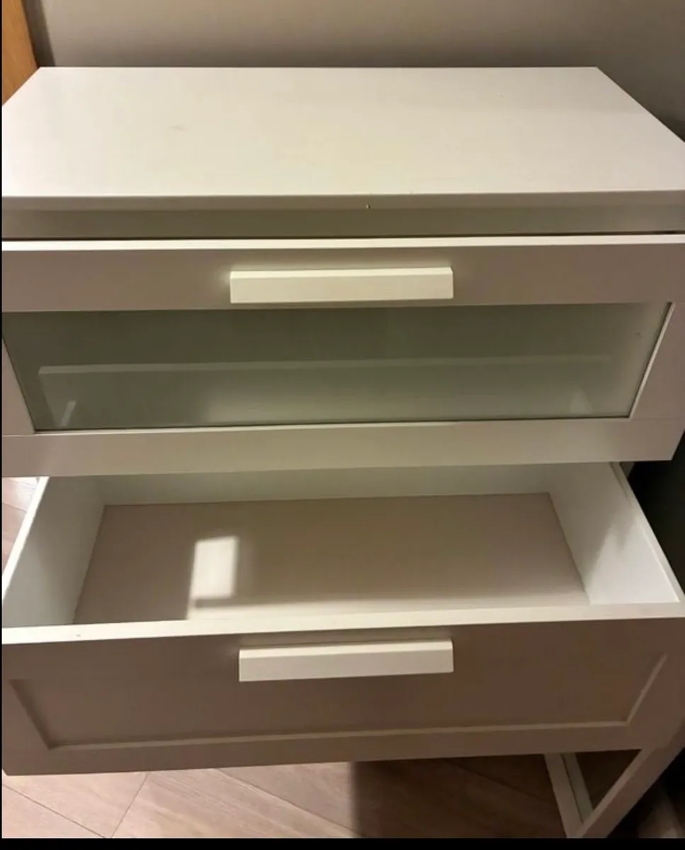 Chest of drawers - Image 2