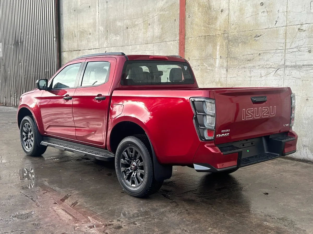 2.2L D-MAX LSE CREW-CAB - Image 4