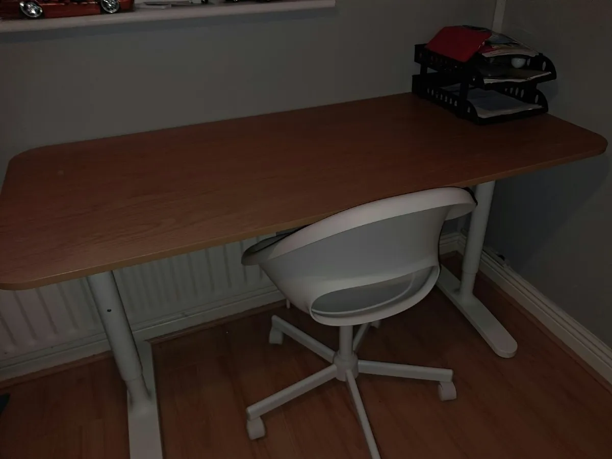 Office Desk & Swivel Chair – 140 x 60cm - Image 1