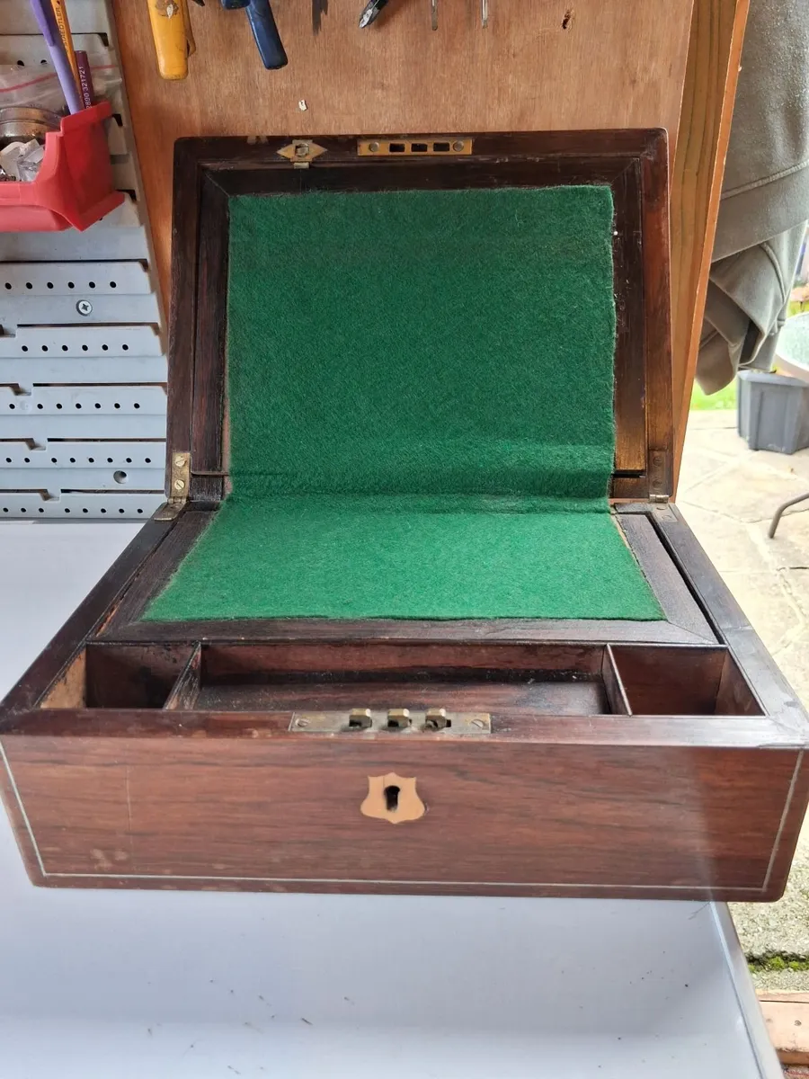 Victoriana writing slope - Image 1