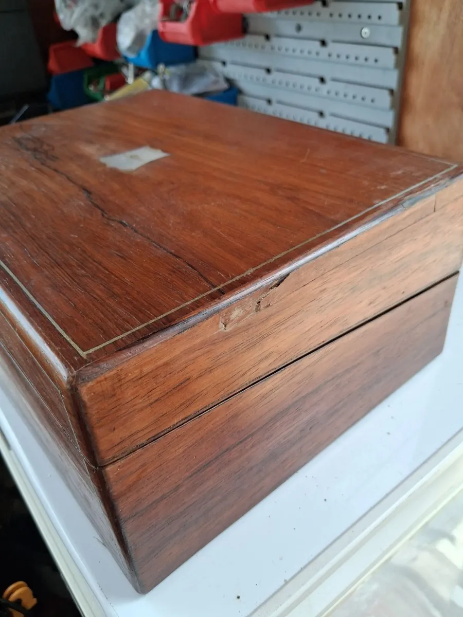 Victoriana writing slope - Image 2