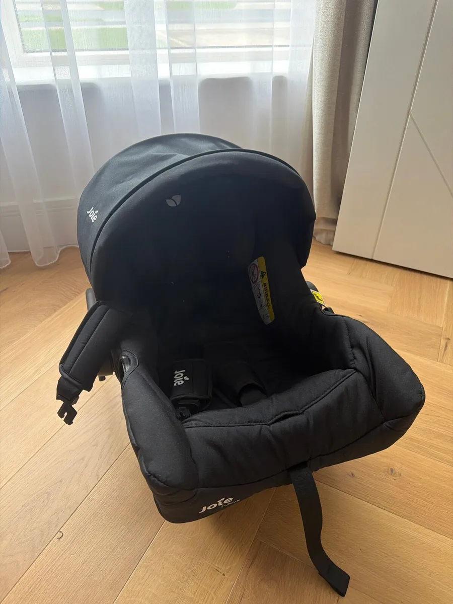 Free  NEW Car Seat JOIE - Image 2