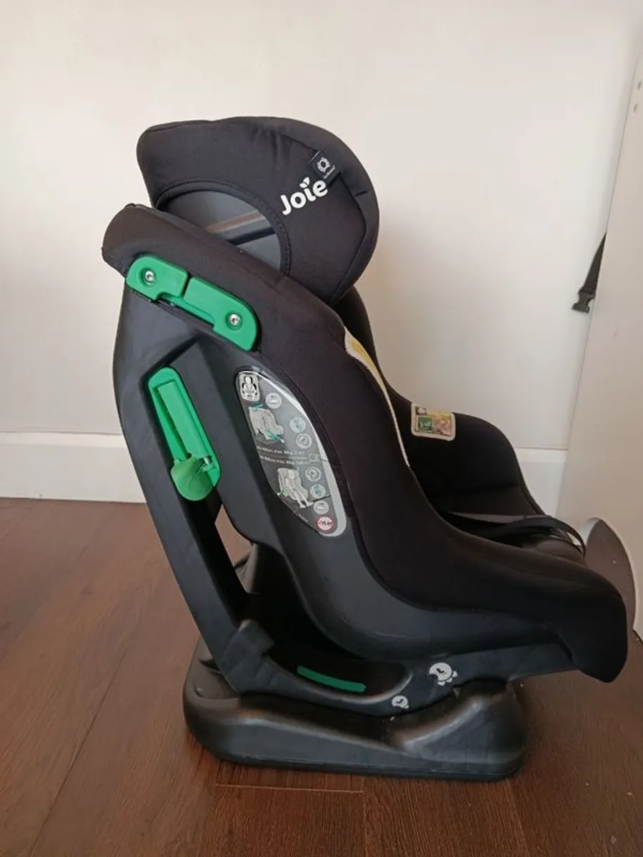 Two Joie Steadi R129 car seats - black - Image 2