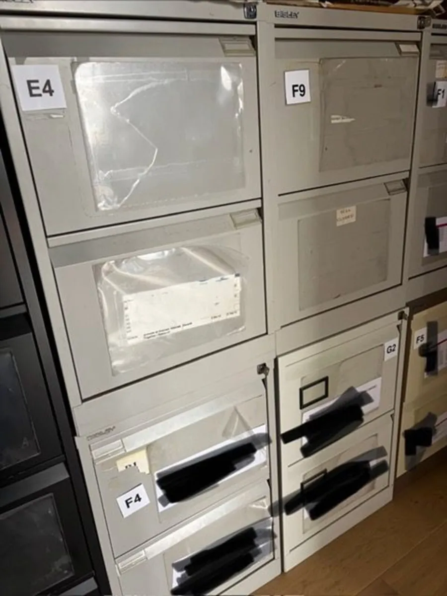 filling cabinet, 2 drawer, a few to sell