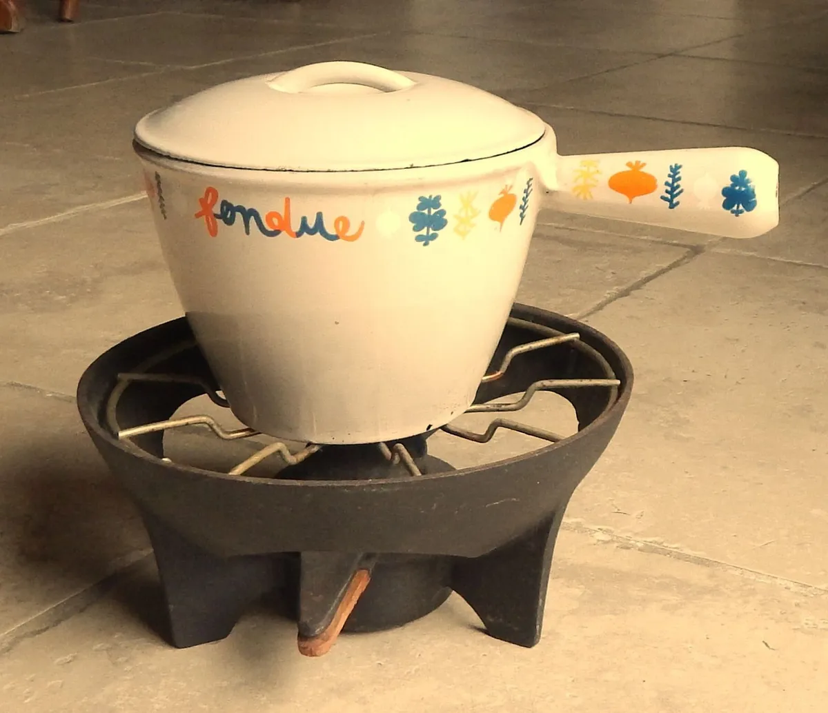 Vintage Enamelled Cast Iron Le Creuset Fondue Pot - Image 1