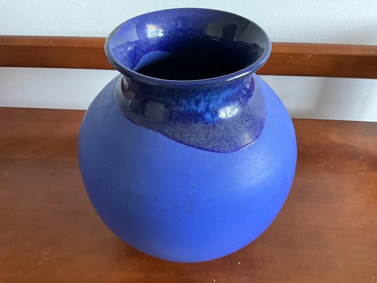 A Vibrant Blue Glazed Studio Pottery Ovoid Vase - Image 1