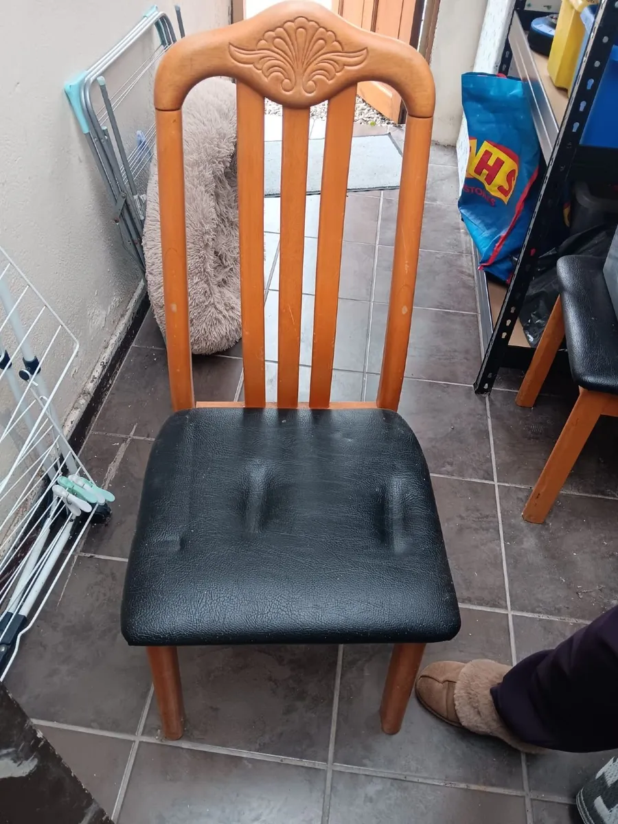 Kitchen table  & chairs - Image 3