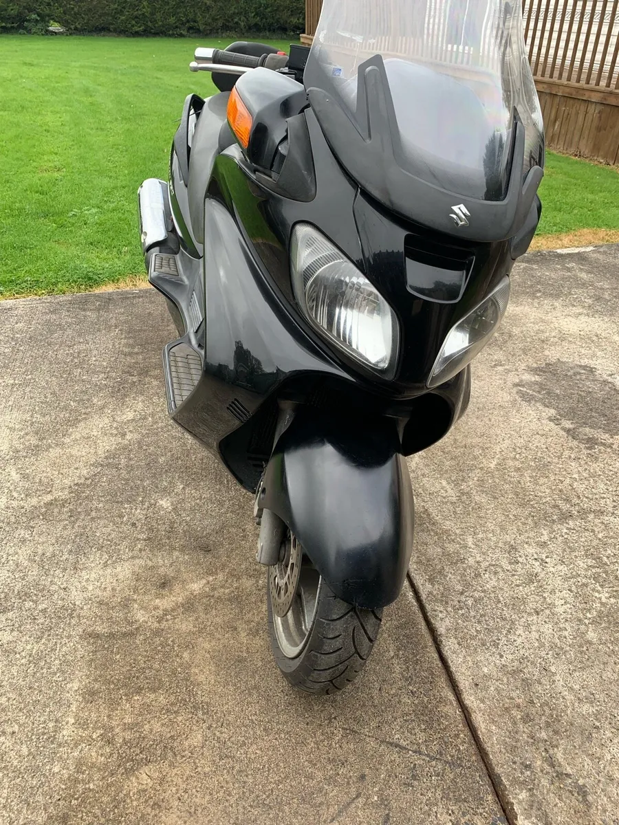 Suzuki burgman 650 - Image 3